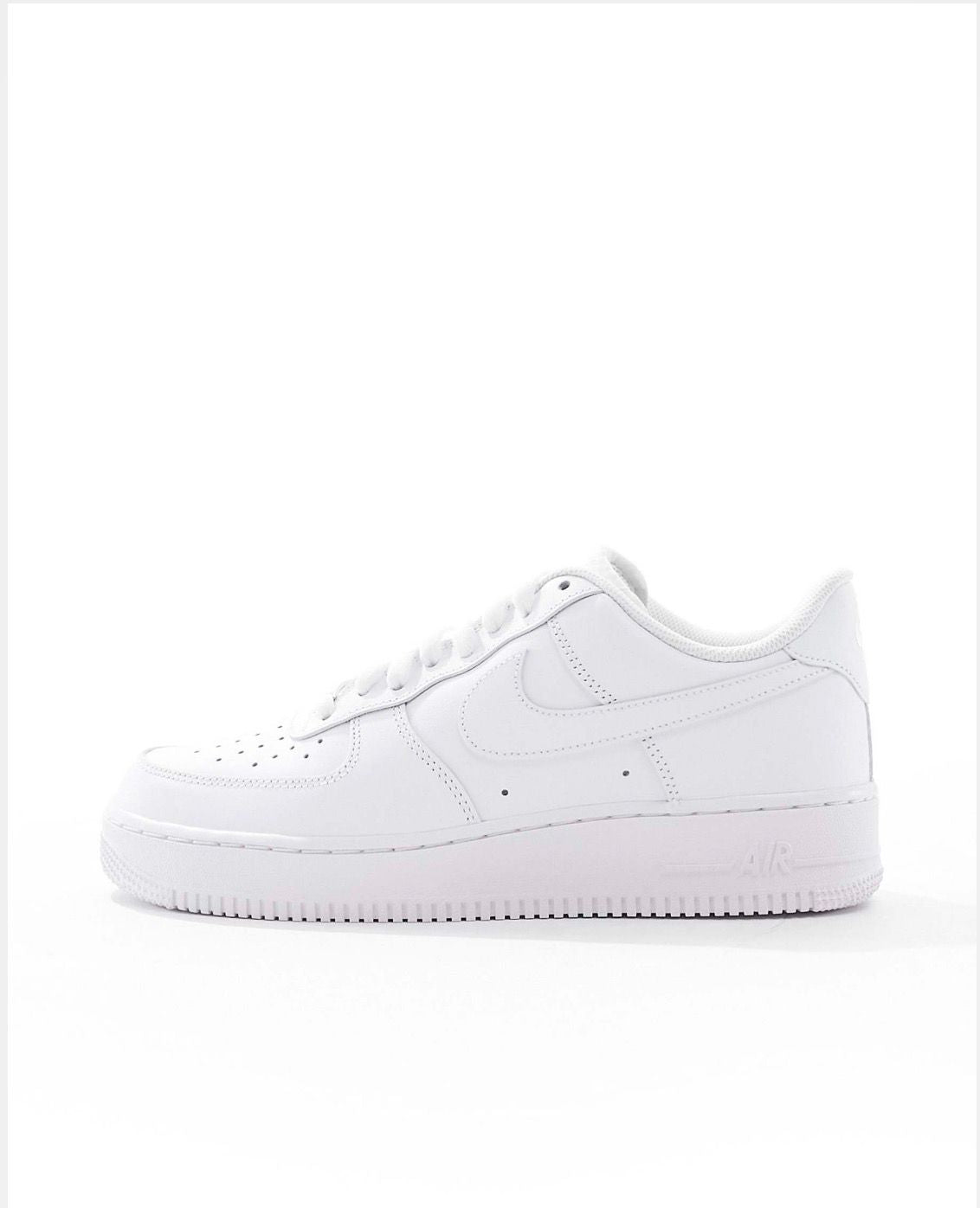 Nike Air Force 1 '07 trainers in triple white